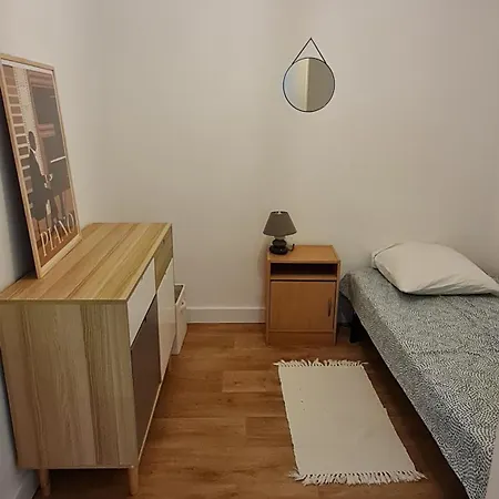 Maisonnette Dans Le Marais Poitevin بيت للعطل